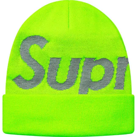 Supreme Classic Beanie with Prominent Front Logo – FW18 Edition